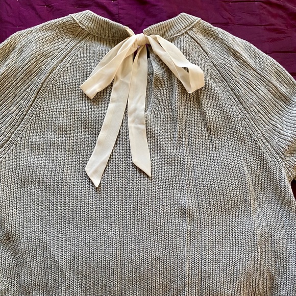 Grey Hi-Low Sweater with bow tie - Picture 3 of 5